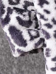 SHEIN 1pc Set Young Boy Casual Warm Fuzzy Thick Long Sleeve Hoodie Jacket & Matching Scarf, Leopard Print Mid-Length Outerwear For Toddlers, Winter & Holiday