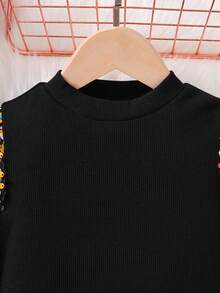 SHEIN Vestido infantil de festa para meninas, em tricô, gola redonda, degradê, com bordado de lantejoulas e mangas compridas. - Preto - Ver 3