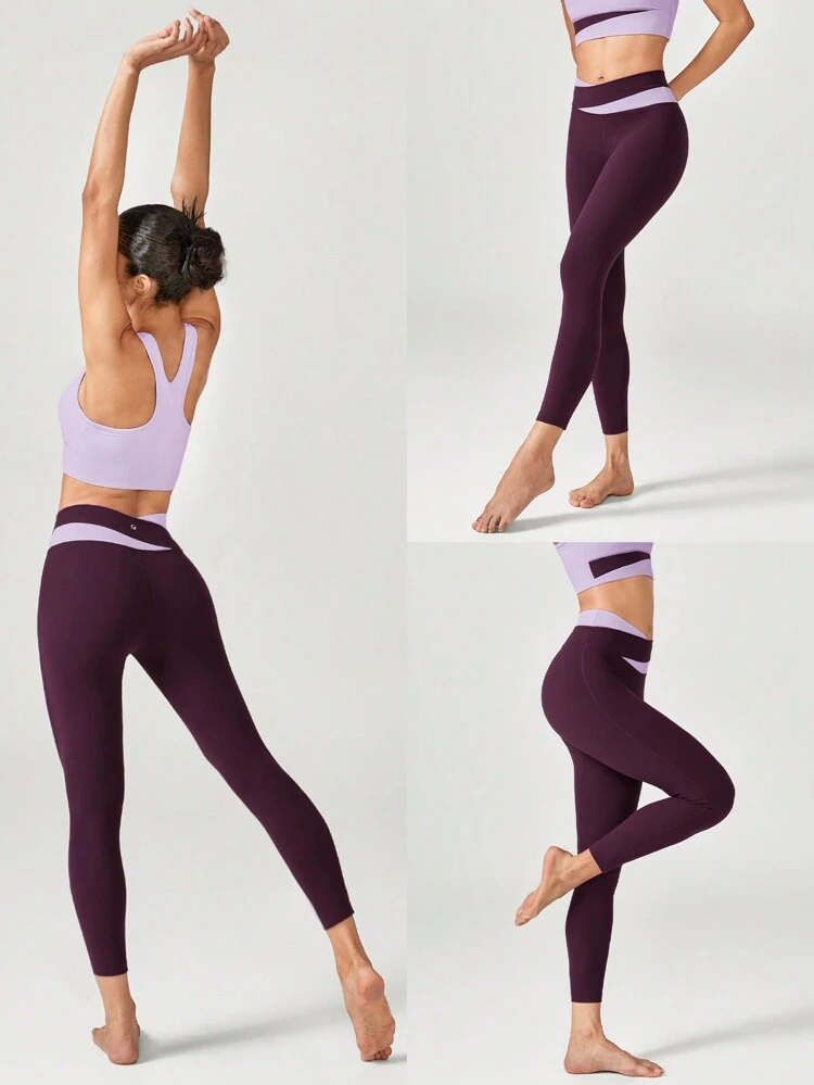 Mallas de compresión cruzadas de dos tonos FeatherFit™-Sculpt de 24 pulgadas, de impacto medio para entrenamiento, gimnasio diario