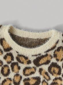 SHEIN MOD Plus Size Retro Fluffy Leopard Print Short Pullover - Multicolor - View 4