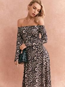 Poéselle Off Shoulder Leopard Dress,Leopard Print Extra Long Dress,Women's Fashionable Leopard Print Off Shoulder Long Dress, Fall Women Outfits,Long-Sleeved Dress,Suitable For Daily Street, Commute, Home And Other Occasions To Wear