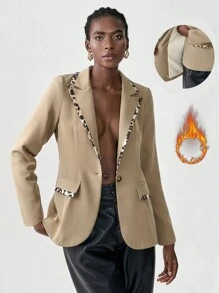 Chiquease Áo khoác blazer nữ tay dài cài nút phía trước màu trơn có túi giả thường ngày - Màu Khaki - Xem 1