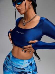 Innovista Oversized T-Shirt mit Buchstaben-Muster, Rundhalsausschnitt, Rückenausschnitt, Langarm, ultrakurz, Sportoberteil, Tennisshirt, Herbstmode, Alltagsmode, dehnbares, schlankes T-Shirt, blaues Oberteil für Damen Herbstoutfits, hellblau