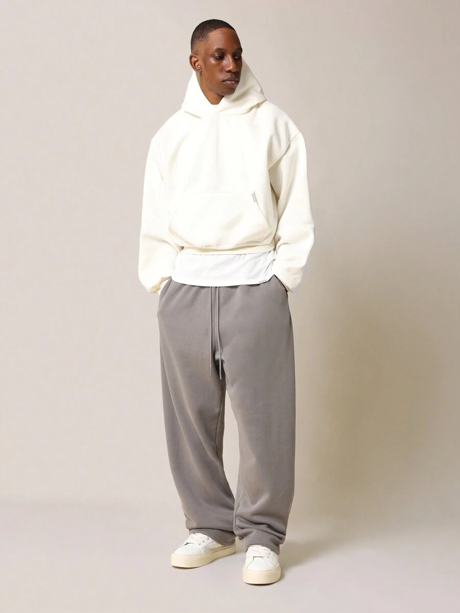 SUMWON Classic Oversized Cropped Sweatshirt Hoodie With Centre Pocket - White - View 1