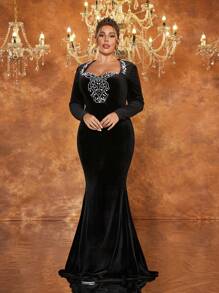 Glamrae 大码优雅奢华黑色天鹅绒甜心领口长袖垫肩手工串珠紧身鱼尾拖尾连衣裙适合婚礼活动、单身派对、节日、正式场合重量级晚礼服、舞会礼服、婚礼嘉宾、毕业典礼、晚宴 - 黑色 - 查看 1