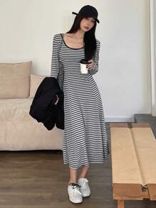 DAZY Deep-V Neck Striped Fitted Mid-Length Dress For Women,Fall Clothes Long Sleeve Dress Maxi Dress - Black - View 9