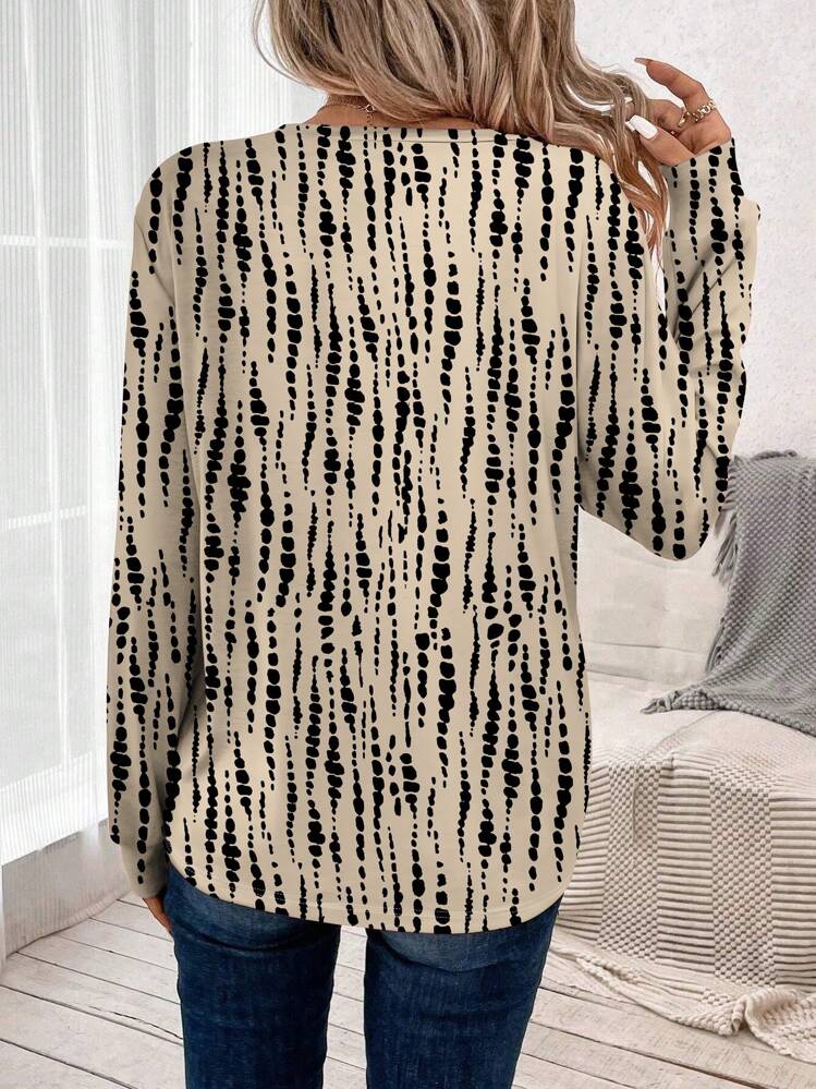 EMERY ROSE 女士休闲抽象线条图案圆领长袖 T 恤，适合办公室穿着，秋冬季 - 彩色 - 查看 2