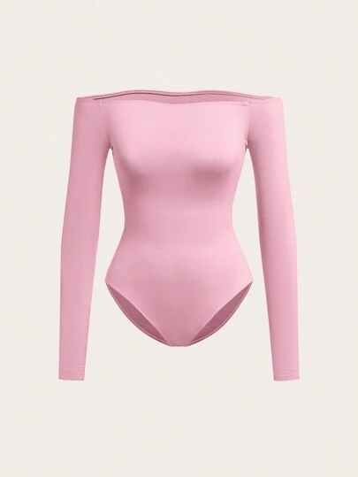 SHEIN BASICS Body de mujer de manga larga ajustado de un solo color con hombros descubiertos, casual para uso diario