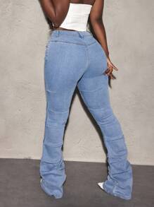 Slaydiva Women's Pocket Pleated Flared Casual Versatile Jeans - Light Wash - View 3