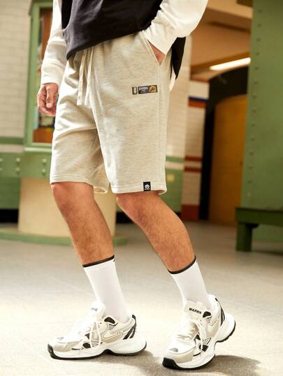 Manfinity Sport Corelite Boyfriend Style Men's Simple Tie Front Pocket Casual Sports Shorts, For Daily Wear