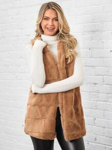 SHEIN LUNE Women's Round Neck Quilted Fluffy Sleeveless Warm Casual Commuting Outerwear Jacket, Autumn & Winter