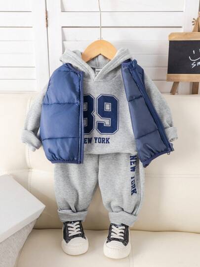 SHEIN Leap Crew 3st Bebis pojke/tjej Fritidssport Söt grått mönster med huvtröja, elastiska midjebyxor, Blue Thicken Vest Jacket Set, Lämplig för höst/vinter utomhussporter Skidåkning
