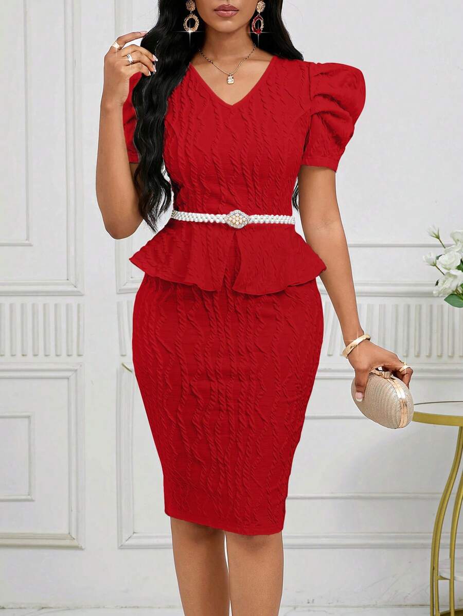 SHEIN Lady 白色 V 领短袖女式上衣和女式裙子纹理针织女式两件套服装 2024 秋季服装 - 紅色 - 查看 1