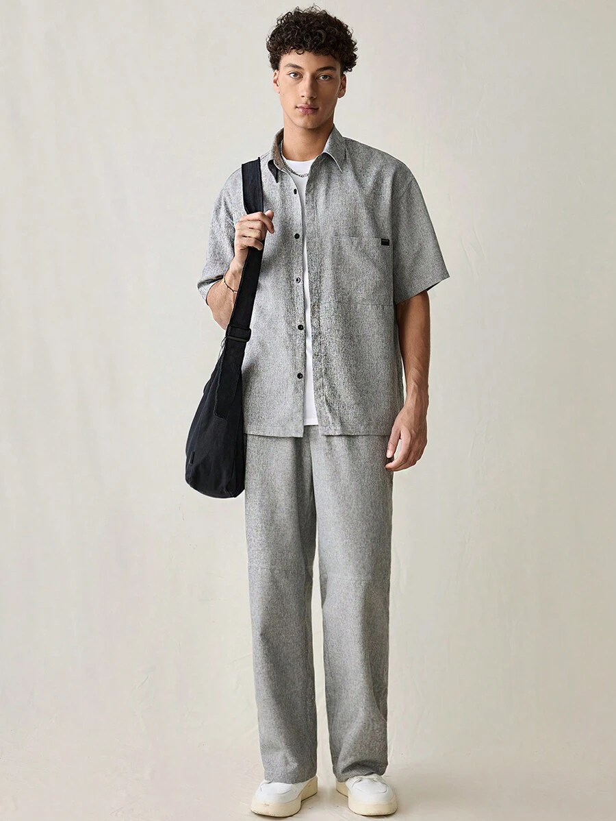 Manfinity VCAY 2pcs Men's Casual Loose Solid Color Short Sleeve Shirt And Drawstring Waist Straight Leg Pants Set - Grey - View 1