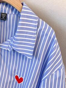 SHEIN Clasi Camisa casual de manga larga con botones delanteros, cuello y estampado minimalista de corazón en talla grande