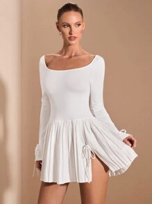SHEIN BAE Váy dệt kim xẻ tà cao cổ vuông tay dài màu trắng trơn cho nữ, phù hợp mặc nhiều lớp vào mùa thu/đông, đi chơi, hẹn hò lãng mạn, tiệc tùng, ngày lễ và sinh nhật - trắng - Xem 9