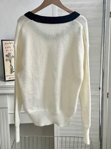 SHEIN LUNE Suéter holgado de punto con bloque de color y cuello redondo, casual para otoño e invierno - Blanco y Negro - Ver 2