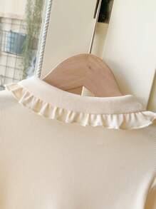 SHEIN Áo thun dài tay trơn màu dễ thương họa tiết bèo nhún cho bé gái, mùa thu - Màu be - Xem 4