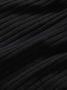 SHEIN Explorewe Tween-Mädchen 3-teiliges Set: Karierte Langarmjacke mit Kragen, geripptes Langarmoberteil mit Rollkragen und gerippte Schlaghose in Uni für Weihnachten