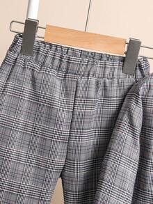 SHEIN 3 pièces Ensemble costume de jeune homme élégant comprenant veste simple à revers grise à manches longues, gilet décoré de pièces de monnaie rouges et nœud papillon, pantalon habillé, convient pour anniversaire, mariage, cérémonie, rentrée scolaire - Gris foncé - Voir 5