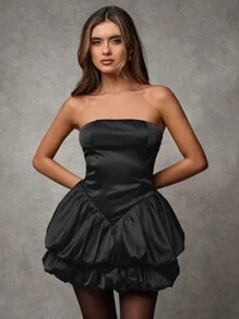 SHEIN BAE Fall Women Clothing Dresses Strapless Satin Party Occasion Mini Dress Old Money Style Dress ,Teacher Outfits Office Siren Outfits Work ,Business Women Clothes,Christmas Women Dress,Elegant Women Dresses,Hollowed Costumes,Sexy Black Dress,Black Homecoming Dress