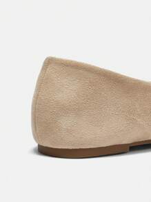 CUCCOO CURVES Women Wide Fit Apricot Casual Slip-On Flats, Plus Size New Year Holiday Valentines