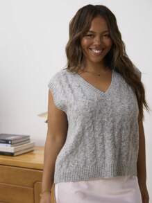 Aralina Plus Size Curve Textured Cosy Cable Sleeveless Knitted V Neck Vest