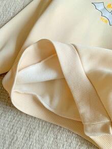 Blossori Áo nỉ dài tay cổ tròn in hình hoạt hình và chữ cái cho bé trai - Màu vàng - Xem 3