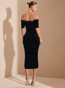 SHEIN BAE Autumn/Winter Solid Black Sexy Off-Shoulder Short Sleeve Ruched Mid-Length Bodycon Party Dress, Suitable For Cocktail Party, Romantic Date, Layering, Gatherings, Weddings, Halloween, Christmas