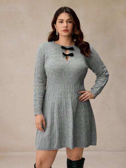Elaquor 大码圆领长袖蝴蝶结装饰简约短款休闲毛衣连衣裙