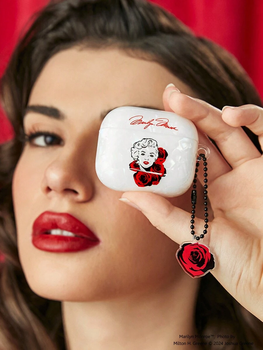 Marilyn Monroe X SHEIN Figure And Floral Print Shell Pattern IML Earphone Case - White - View 1