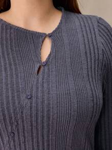 SHEIN Frenchy Plus Size Women's Elegant Asymmetric Neck Ribbed Long Sleeve Slim Fit T-Shirt,Sky Blue,Autumn,Smart Casual,Everyday,Dark Gray Soft Knit Top,FW24 - Grey - View 4