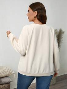 SHEIN LUNE 3D Floral Decor Soft Textured Plus Size Pullover Sweatshirt   Thermal Shirts