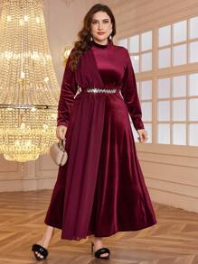Modelyn 勃艮第红色加大码优雅天鹅绒和雪纺羽毛装饰长袖 A 字裙，常规款式，秋冬女士装长款晚礼服 - 酒紅色 - 查看 6