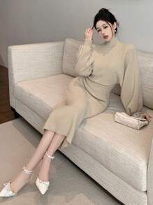 DAZY Bộ 2 món: Áo len tay loe cổ đứng trơn thanh lịch dành cho nữ và chân váy, mùa thu/đông - Màu Khaki - Xem 2