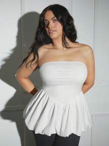 SHEIN SXY Plus Size Women 2Pcs Set - Ruffle Hem Bandeau Top & Elastic Knitted Slit Flare Pants, Suitable For Fall & Winter, Date Night, Birthday, Bachelorette Party Outfit, Casual, Cute, Shopping, Streetwear, Going Out, Easy To Match & Looks Slim, Accent Your Body, Flatter The Figure