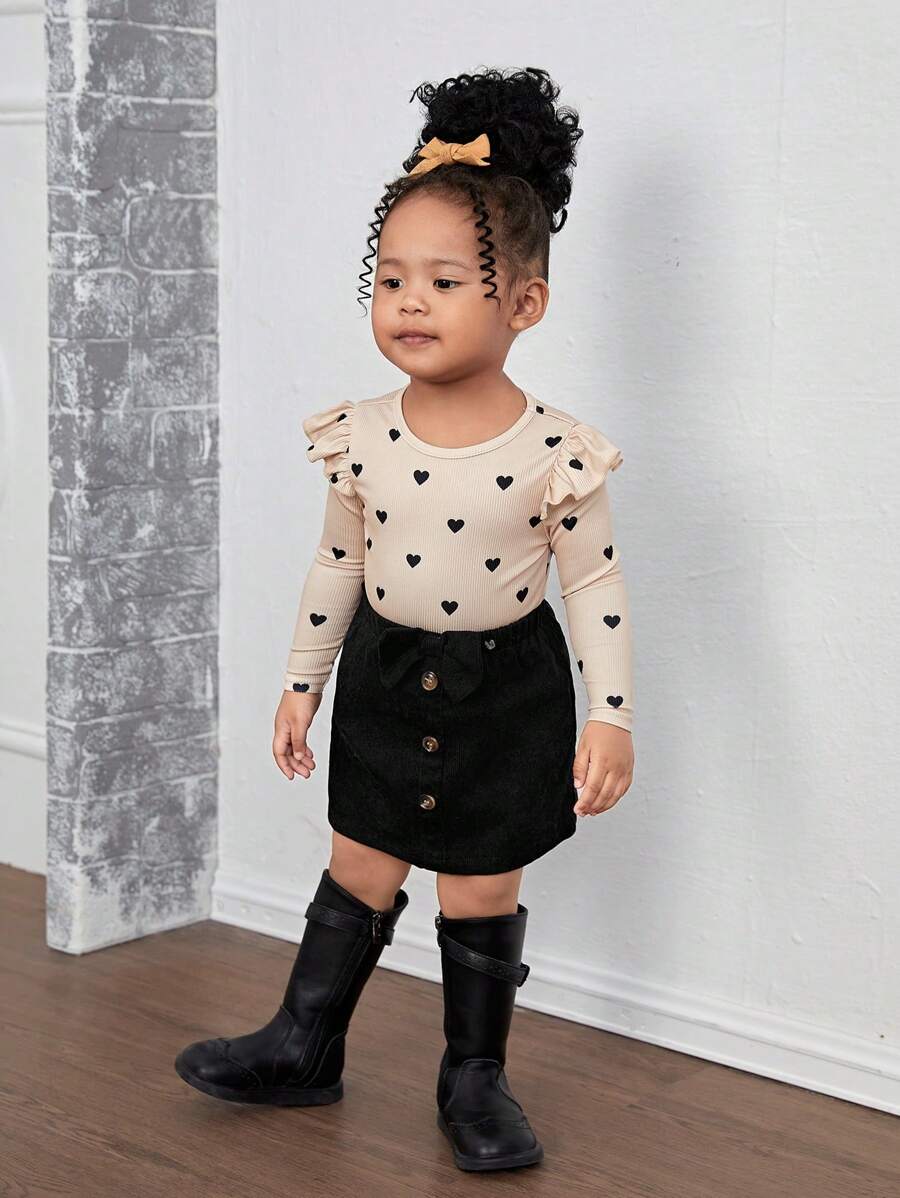 SHEIN Ensemble de 2 pièces en tricot : pull à manches longues avec cœur mignon pour bébé fille et jupe avec décoration de nœud, automne/hiver - Kaki - Voir 1