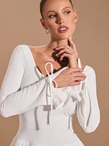 SHEIN BAE Váy dệt kim xẻ tà cao cổ vuông tay dài màu trắng trơn cho nữ, phù hợp mặc nhiều lớp vào mùa thu/đông, đi chơi, hẹn hò lãng mạn, tiệc tùng, ngày lễ và sinh nhật - trắng - Xem 7