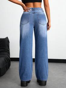 休闲百搭直筒洗水牛仔裤