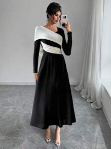 Chiquease Women's Asymmetric Neckline Colorblock Ruched Long Sleeve Casual Dress - Black - View 1