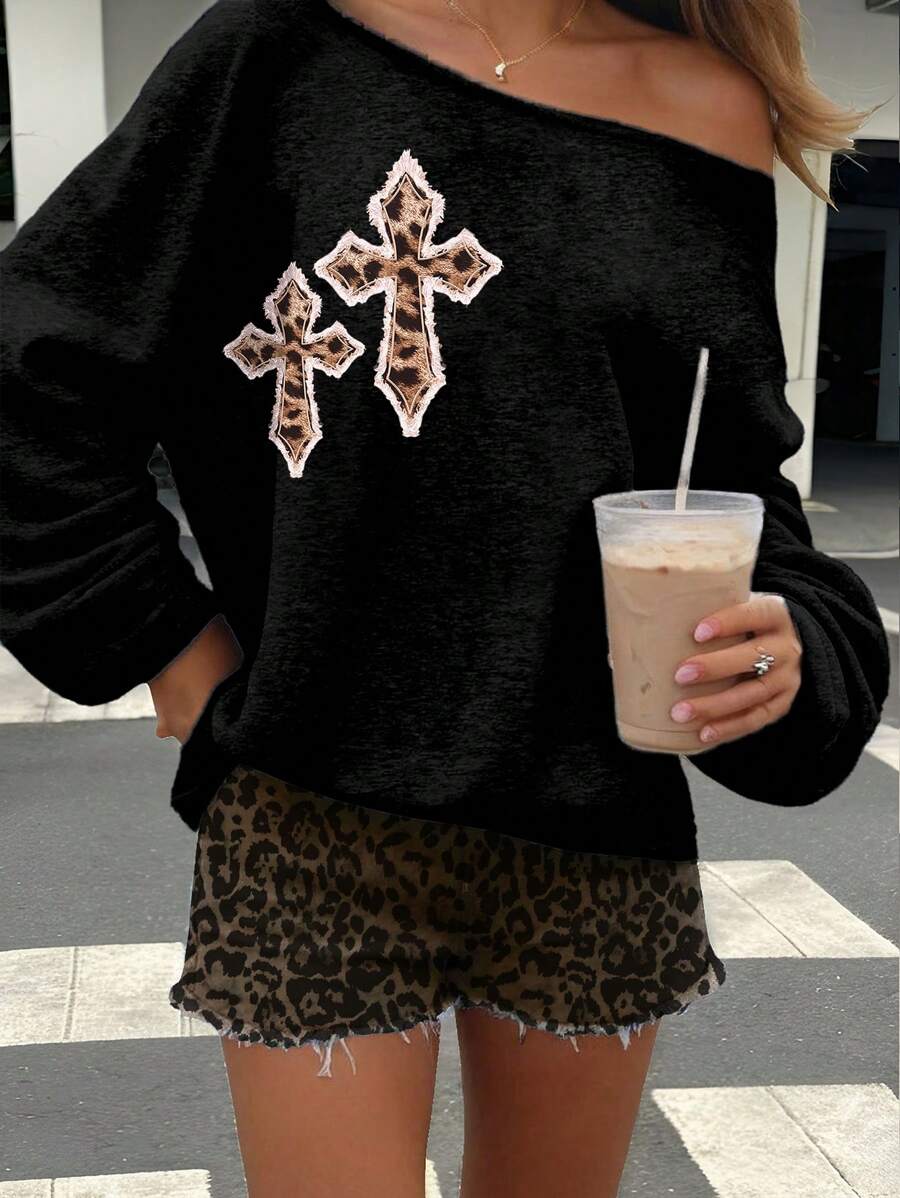 Muchica 休闲宽松露肩仿海豹针织豹纹印花十字图案超大厚连帽衫运动衫 - 黑色 - 查看 1