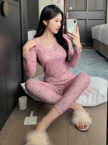 DAZY 碎花羊毛蕾丝拼接修身睡衣套装，冬季保暖内衬 - 粉色 - 查看 8