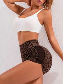 Easithlete Short de yoga sport sans couture à taille haute avec imprimé léopard extensible pour femmes. Short de transpiration, short de gym, short de cycliste