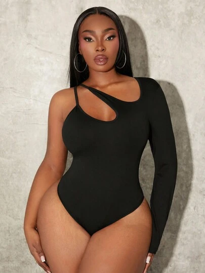 SHEIN SXY 大码女式纯色镂空不对称领口修身紧身衣，适合内衣或外套，约会之夜、生日、单身派对服装、休闲、购物、街头装、外出，易于搭配且看起来苗条，凸显您的身材，凸显身材