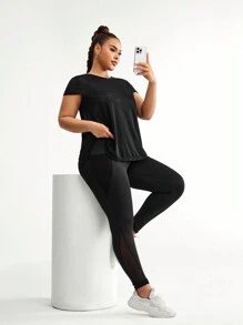 Gameset SHEIN Sport Women Plus Size Tracksuit 2 Pieces Set, Jacquard Cross Back Short Sleeve Pocket Mesh Splice Pants - Black - View 2