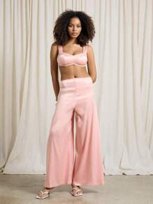 AiiRZ 缎面胸罩款式短款极简上衣搭配阔腿裤两件套 - 粉色 - 查看 3