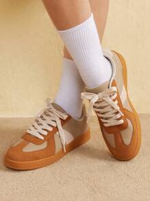 CUCCOO EASI Women's Fashion Retro Casual Athletic Sneakers With Geometric Design, Lace-Up Round Toe Low-Top Slip-On Skateboard Shoes, Suitable For Daily Life, Vacation, And All-Season Wear Fall Tainers