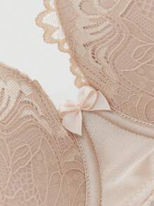 DesireSculpt Plus Size Lace Underwired Push-Up Bra Singlet