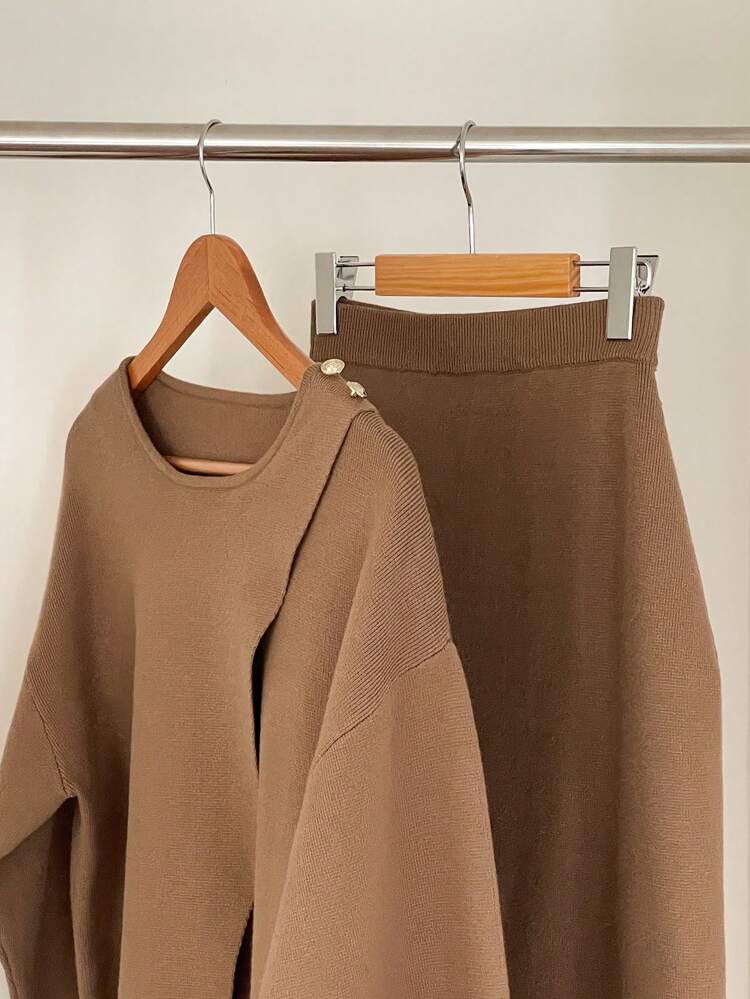 2pcs Set: Women's Casual Solid Color Slit Sweater And A-Line Skirt, Autumn/Winter