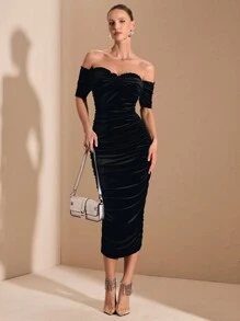 SHEIN BAE Autumn/Winter Solid Black Sexy Off-Shoulder Short Sleeve Ruched Mid-Length Bodycon Party Dress, Suitable For Cocktail Party, Romantic Date, Layering, Gatherings, Weddings, Halloween, Christmas